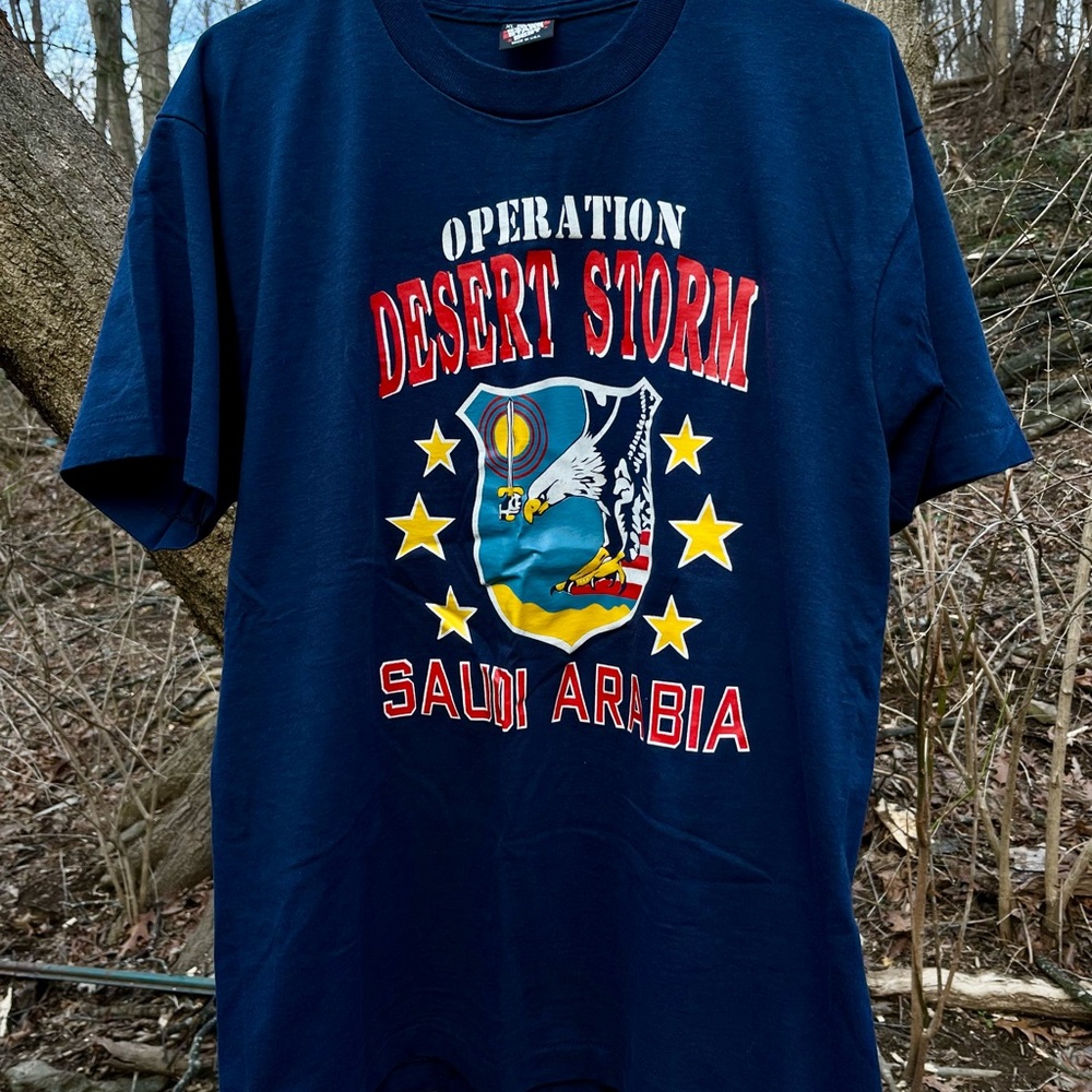 Vintage 1990’s Single Stitch Operation Desert Storm Saudi Arabia Shirt XL Navy